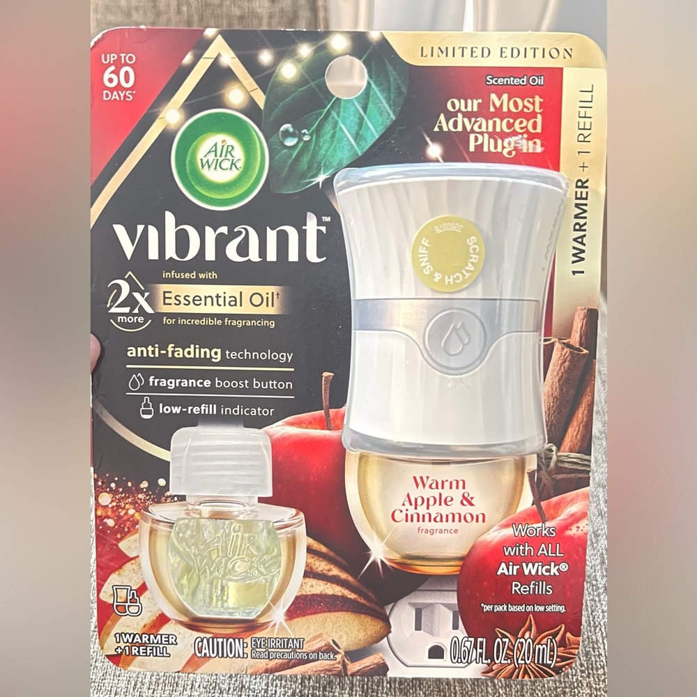 Vibrant Warm Apple & Cinnamon Fragrance Plug-In
